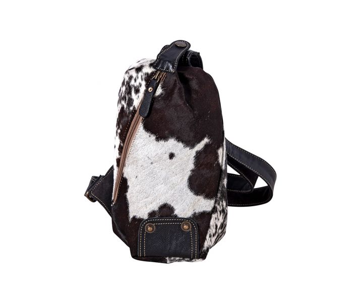 Myra Robnette Ranch Fanny-Pack Bag in Dark & White