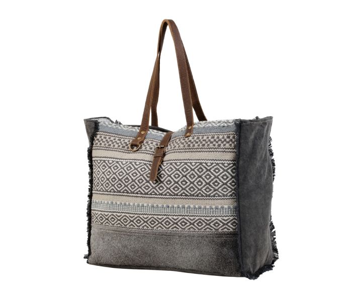 Myra Minimal Rhombus Patterned Weekender Bag