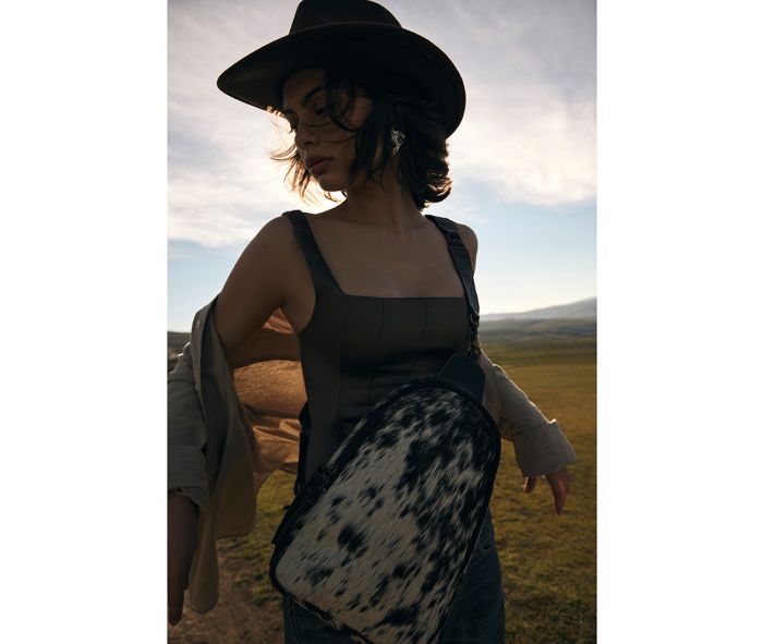 Myra Marlon Mesa Sling Bag